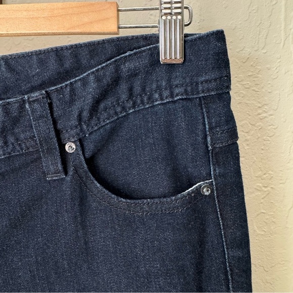 FREE PEOPLE Cigarette Skinny Crop Jeans Dark Wash Raw Hem Low/Mid-Rise Sz 29 - Picture 5 of 15